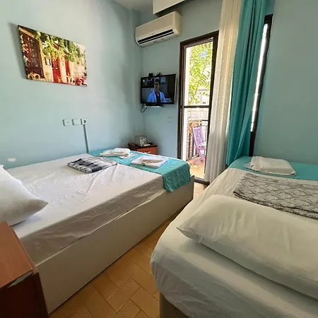 Hotell Yesim Çeşme
